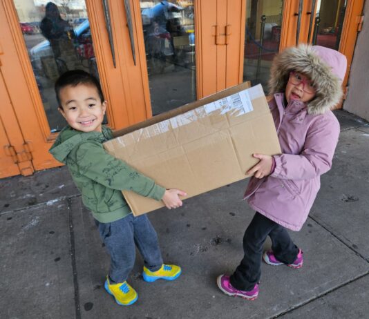 Meet Thuy Petersen, The Forest Hills Mom Who Turned a Holiday Sandwich Drive into a Queens Movement Sandwich drive kids