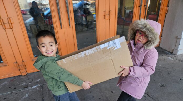 Meet Thuy Petersen, The Forest Hills Mom Who Turned a Holiday Sandwich Drive into a Queens Movement Sandwich drive kids